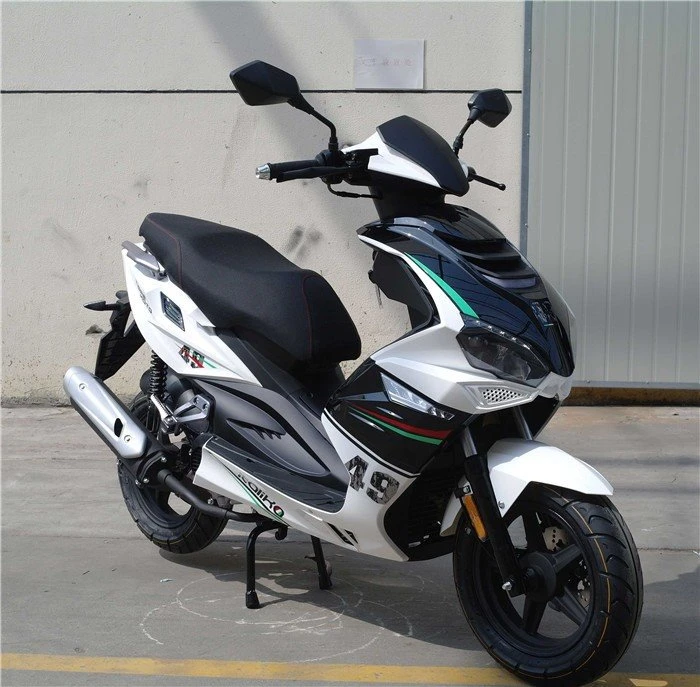 ST50QT-25 Black and White